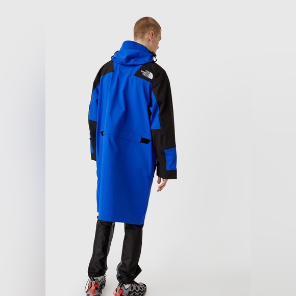 The North Face Black Series Mountain Light Coat (2020) - Picture 3 of 10